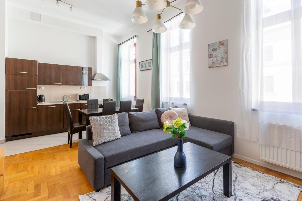 Central Gozsdu Aparment By Quentin Homes Budapest Eksteriør bilde