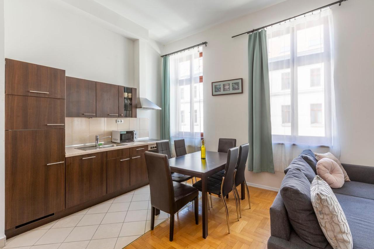 Central Gozsdu Aparment By Quentin Homes Budapest Eksteriør bilde